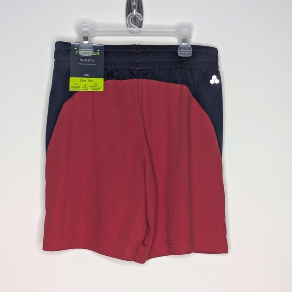 NWT Tek Gear Red Athletic Shorts M 8 - Picture 2 of 3